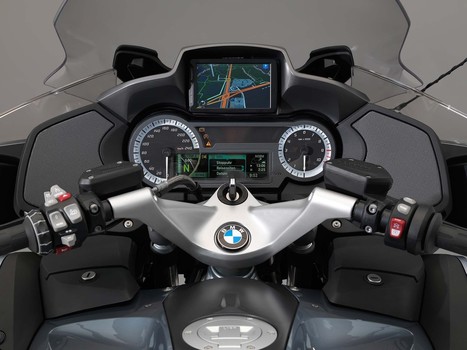 2014 BMW R1200RT’s Instrument Console | Maxabout Motorcycles | Scoop.it