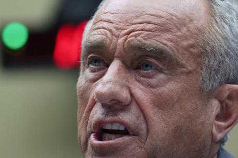 RFK Jr hit by demand for impeachment: 'Enough is enough' - Raw Story | Backstabber Watch | Scoop.it