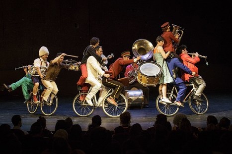 « Ici ou là, maintenant ou jamais », de Cheptel Aleïkoum, Christian Lucas, Mathurin Bolze, les Célestins à Lyon, Festival Utopistes | Revue de presse théâtre | Scoop.it