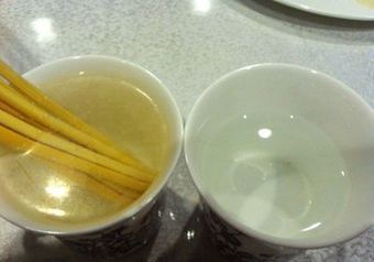 Chinese caught in disposable tableware panic - China.org.cn | The Asian Food Gazette. | Scoop.it