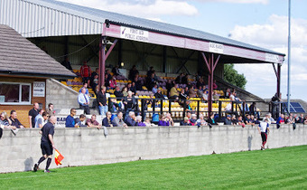 Sports Performer : AFC Emley chairman John Whitehead resigns after Darren Hepworth is re-instated | Football Finance | Scoop.it