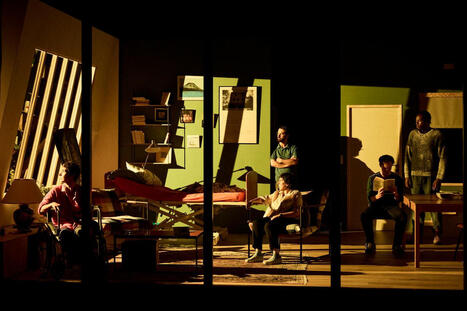 Festival d&rsquo;Avignon&nbsp;: &laquo;&nbsp;L&rsquo;Hors-pr&eacute;sence&nbsp;&raquo;, de Tiphaine Raffier, un huis clos puissant sur la fin de vie | Revue de presse th&eacute;&acirc;tre | Scoop.it