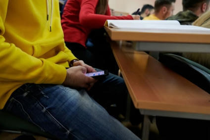 Jean François Cerisier : Utiliser ChatGPT, est-ce tricher ? Réflexions sur la fraude étudiante à l’ère des IA génératives - Educavox, Ecole, pédagogie, enseignement, formation | ASTUTICE EN FLE | Scoop.it