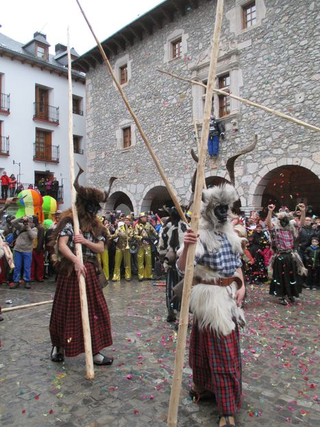 Défilé de Trangas au carnaval de Bielsa | Vallées d'Aure & Louron - Pyrénées | Scoop.it