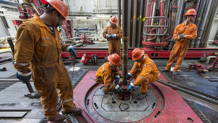 Oil futures edge lower in subdued trading | Financial Markets Report  - Transforming Money Into Wealth | Scoop.it