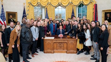 Evangelical writers to their fellow faithful: Donald Trump is a ‘spiritual danger’ - ReligionNews.com | Anon Hades | Scoop.it