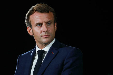 JO 2024 : Emmanuel Macron annule le déplacement des bouquinistes | L'actualité des bibliothèques | Scoop.it