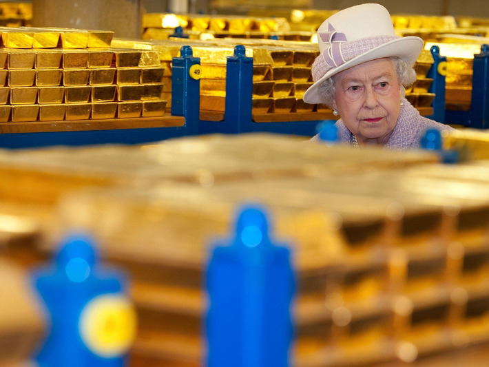 Gold production has peaked at 3,155 tonnes | Financial Markets Report  - Transforming Money Into Wealth | Scoop.it
