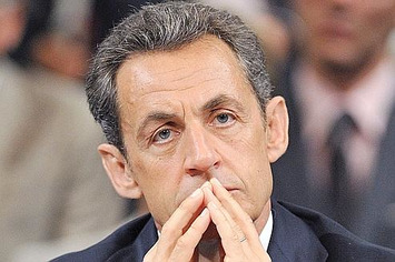 Alerte : Et maintenant S&P &eacute;met &eacute;galement des r&eacute;serves sur le AAA de la France !! | Argent et Economie "AutreMent" | Scoop.it