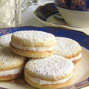 Polish Lemon Sandwich Tea Cookies Recipe - Cytrynowe Ciasteczka Do&nbsp;Herbaty | Candy Buffet Weddings, Favors, Events, Food Station Buffets and Tea Parties | Scoop.it