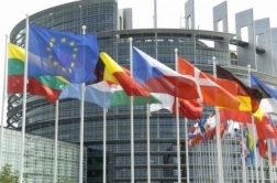 Tour Hebdo - site officiel - E-tourisme : Droit des consommateurs : le tourisme épargné par la nouvelle directive européenne | Le tourisme pour les pros | Scoop.it