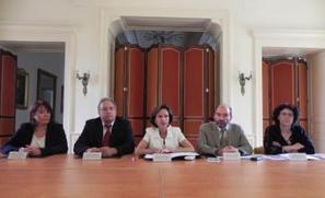 Rodez. La pr&eacute;fecture &agrave; la chasse aux publicit&eacute;s ill&eacute;gales - LaD&eacute;p&ecirc;che.fr | Aveyron | Scoop.it