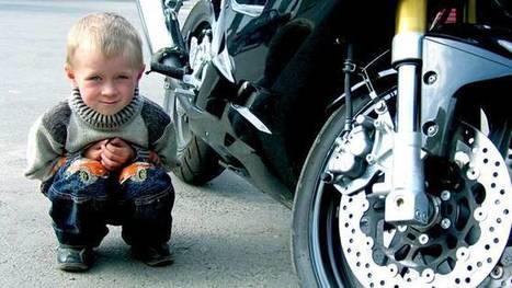 Isille tuli kiire, kun pikku-Lassi tokaisi liivijengille: &rdquo;Kato, pr&auml;tk&auml;hiiri&auml;!&rdquo; | 1Uutiset - Lukemisen t&auml;hden | Scoop.it