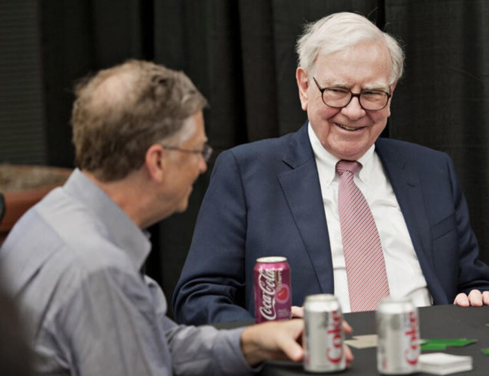 Why Warren Buffett Believes Most Investors Overcomplicate Their Strategies and What He Advises Instead | Family Office & Billionaire Report - Empowering Family Dynasties | Scoop.it