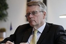 L'ancien directeur de l'EMEA travaillait aussi pour les labos... - Le ... | E-SANT&Eacute; : COMPRENDRE. RELIER. TRANSFORMER. | Scoop.it