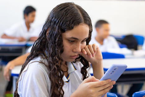 Fisicamente presente, intelectualmente offline: o drama da aten&ccedil;&atilde;o na universidade da distra&ccedil;&atilde;o | Inova&ccedil;&atilde;o Educacional | Scoop.it