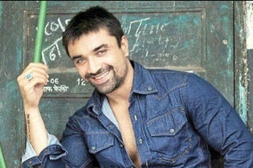 Warda Khan Xxx - Bigg Boss 8: Ajaz Khan thrown out of the show. ...