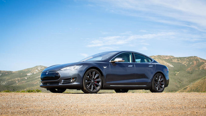 Tesla Model S P85D breaks Consumer Reports' test scale - CNET | Machinimania | Scoop.it