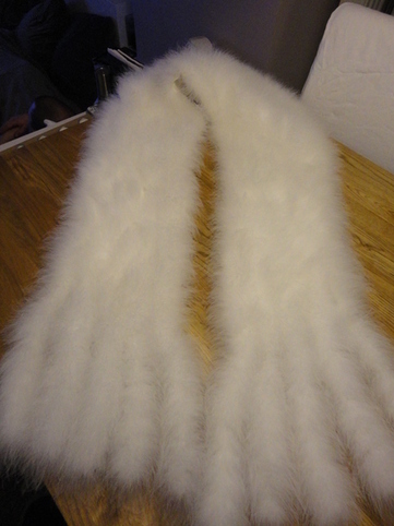 Étole fourrure plumes de cygne mariage pas cher - Occasion du Mariage | Robes de mariée d'occasion | Scoop.it