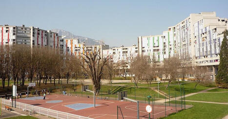 &laquo;L&rsquo;&eacute;cologie, c&rsquo;est d&rsquo;abord vivre dans la dignit&eacute;&raquo;&nbsp;: &agrave; Grenoble, les habitants des quartiers populaires interpellent les candidats aux municipales | Labo Cit&eacute;s - L'actualit&eacute; de la politique de la ville en Auvergne-Rh&ocirc;ne-Alpes | Scoop.it