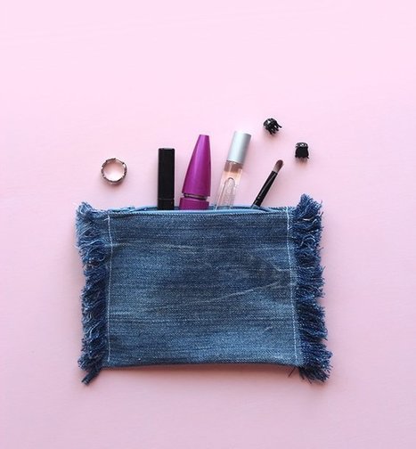 Diy: Upcycled Frayed Denim Pouch | 1001 Recycling Ideas ! | Scoop.it