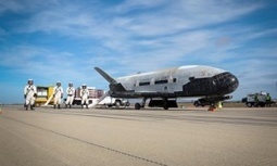 Mysterious space plane blasts off for secretive US air force mission | Think outside the Box | Scoop.it