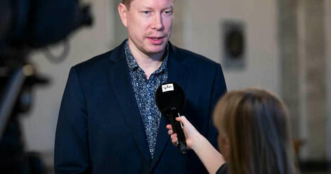 Ville Merinen kertoo v&auml;itetyst&auml; ahdistelusta eduskunnan pikkujouluissa A-studiossa: &rdquo;Yhden illan aikana yht&auml; avustajaa on useampi henkil&ouml; ahdistellut&rdquo; | Politiikka | Yle | 1Uutiset - Lukemisen t&auml;hden | Scoop.it