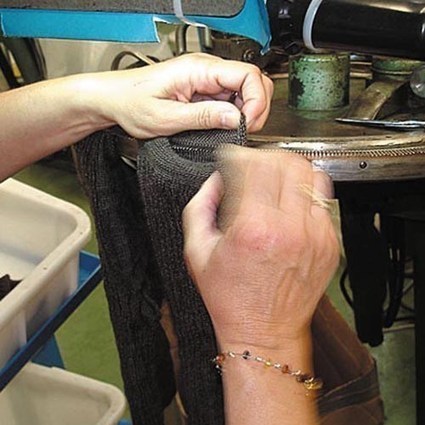 Missègle : des chaussettes Made in France, été comme hiver… | Métiers, emplois et formations dans la filière cuir | Scoop.it