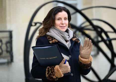 Apr&egrave;s le report du plan Grand &Acirc;ge, des f&eacute;d&eacute;rations alertent : "Quand des centaines de milliers de personnes se retrouveront sans accompagnement digne"&hellip; | Solidarit&eacute;s | Scoop.it