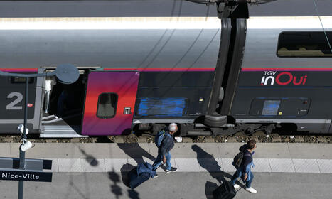 Rénovation du réseau ferroviaire : vers une nouvelle taxe pour les clients de la SNCF ? | Mobilité et territoires | Scoop.it
