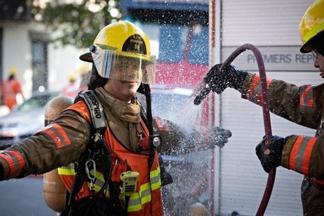 Montréal : les pompiers sous la douche pour prévenir le cancer | Prévention du risque chimique | Scoop.it