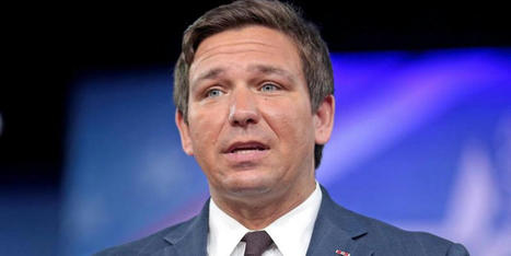 Why DeSantis’ Texas border trip 'appears to constitute a campaign finance violation': analysis - RawStory.com | Backstabber Watch | Scoop.it