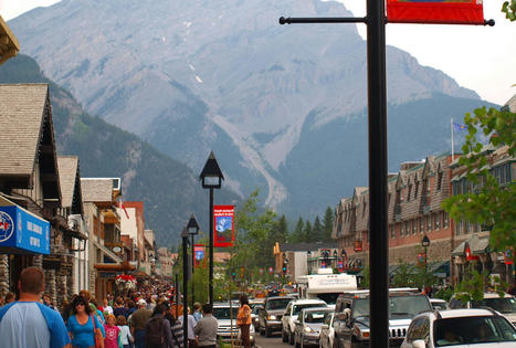 Canada's Crowded Banff Confronts Its Overtourism Problem | Tourisme Durable - Slow | Scoop.it