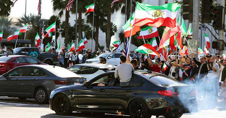 Mielenosoittajat heiluttavat Iranin lippua, jossa on leijona &ndash; t&auml;t&auml; se tarkoittaa | Ulkomaat | Yle | 1Uutiset - Lukemisen t&auml;hden | Scoop.it