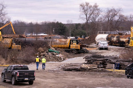 How a Trainload of Toxic Chemicals Derailed Everyday Life in Ohio - EcoWatch.com | Agents of Behemoth | Scoop.it