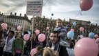 Tens of Thousands of French march against homosexual marriage, Preserve Traditional Family | News You Can Use - NO PINKSLIME | Scoop.it