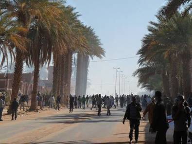 Manifestation à In Salah : Des dizaines de blessés, une nouvelle répression | STOP GAZ DE SCHISTE ! | Scoop.it