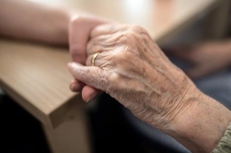 Suisse - Suicide assisté: le PDC opposé à un article de loi  | Dépendance et fin de vie | Scoop.it