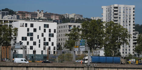 Habiter en hauteur&nbsp;: un immobilier cher et recherch&eacute;, mais vuln&eacute;rable aux fortes chaleurs | Actu Archi-Urba-Environnement-Paysage | Scoop.it