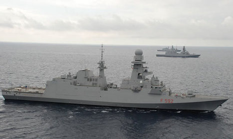Photo exceptionnelle : 3 fr&eacute;gates FREMM italiennes en formation &agrave; la mer ! | Newsletter navale | Scoop.it