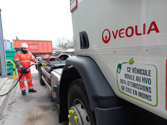 Environnement - Les 11 camions de Veolia &agrave; Laluque passent au biocarburant | Landes - Conseils municipaux & communautaires | Scoop.it
