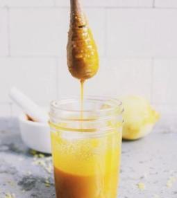 Curcuma e miele: potente antibiotico naturale contro freddo e mal di gola | Ambiente Bio | Rimedi Naturali | Scoop.it