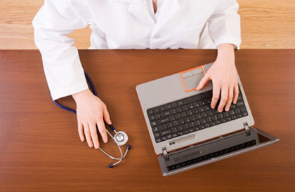 Social Media Guidelines Force Physician Identity Crisis | Social Media and Healthcare | Scoop.it