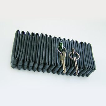 Inner tube key hanger & office accessory | 1001 Recycling Ideas ! | Scoop.it