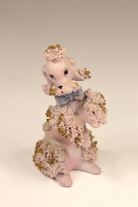 Vintage Lavender Lilac Pink Spaghetti Poodle Ceramic Figurine with Gold Accents Mid-Century Modern Kitsch Made In Korea | Kitsch | Scoop.it