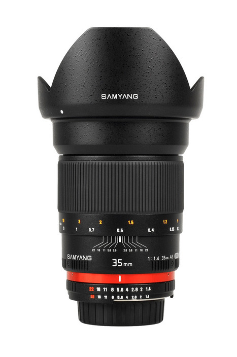 Samyang 35mm f/1.4 AS UMC lens gets a focusing scale | Photography Gear News | Scoop.it