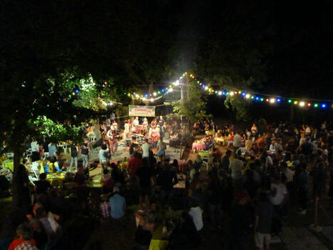 Près de Toulouse. Authentique et festive, cette guinguette sous les arbres rouvre au bord de l'eau | Lacroix-Falgarde | Scoop.it