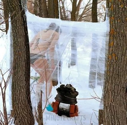 Muovikelmusta pikasauna talviseen metsään. Pystytys ja purku on nopeaa! – | 1Uutiset - Lukemisen tähden | Scoop.it