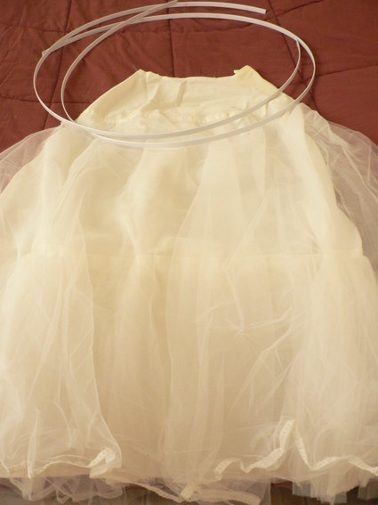 Jupon de mariée avec arceau | Robes de m...