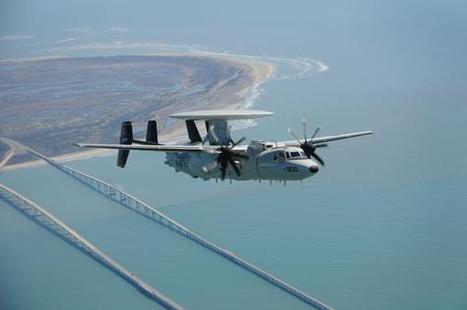L'avion de guet aérien E-2D Advanced Hawkeye de l'US Navy atteint la capacité opérationnelle initiale | Newsletter navale | Scoop.it